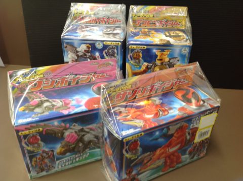 「宇宙戦隊キュウレンジャー玩具各種」買取ました！