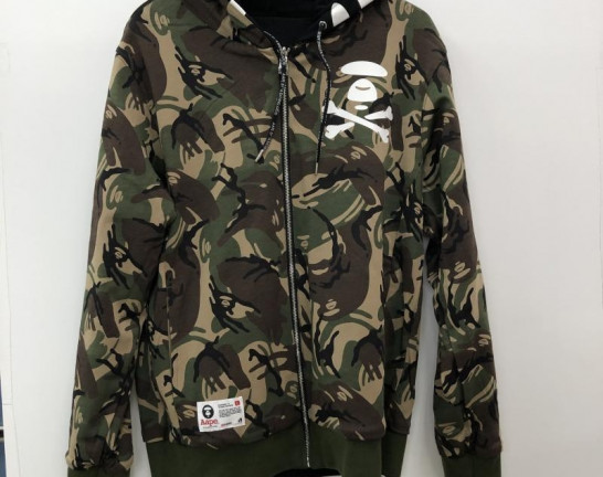 A BATHING APE リバーシブル パーカー 未使用品　買取しました！