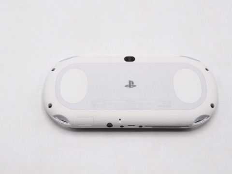 PlayStation Vita本体 Wi-Fiモデル グレイシャー・ホワイト[PCH-2000 ...