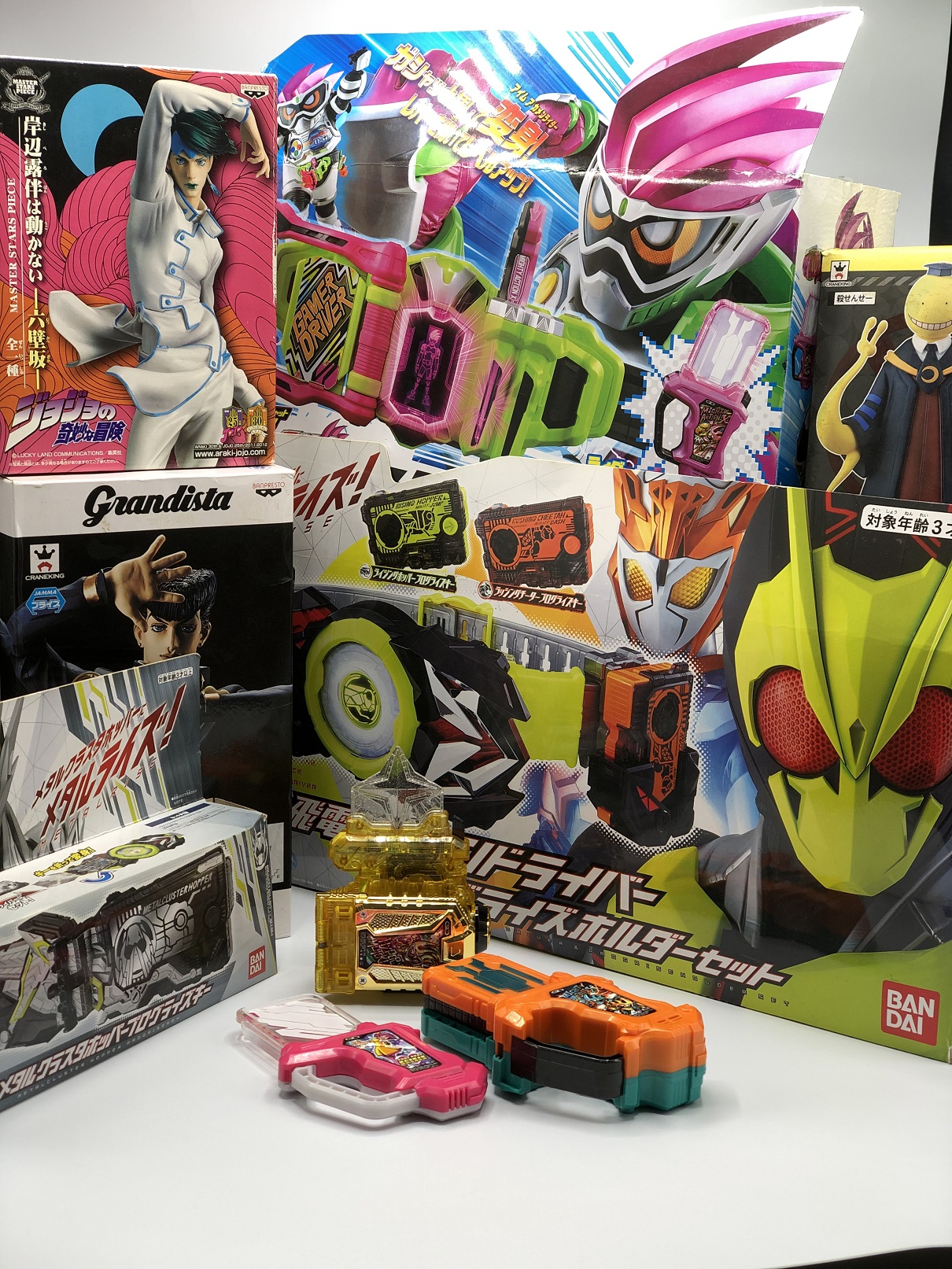 中古】[TOY]DXメタルクラスタホッパープログライズキー 仮面ライダーゼロワン 完成トイ ちいさく バンダイ(