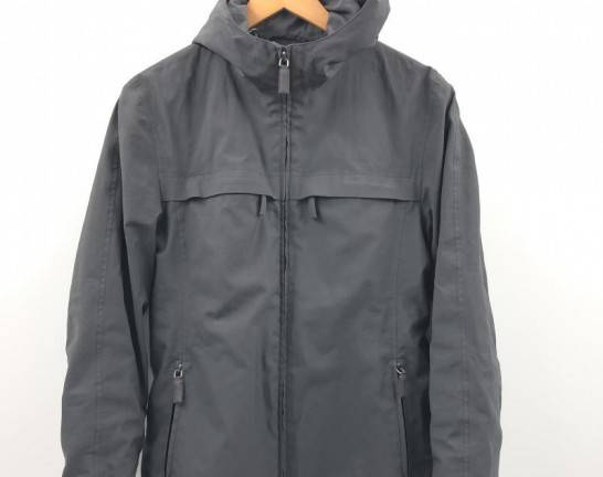 PRADA SPORTS プラダスポーツ ナイロンパーカー 42 グレー GORE-TEX ゴアテックス ナイロン ジャケット　買取しました！