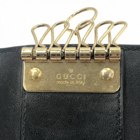 GUCCI ヴィンテージロゴ 6連キーケース 547588 R-C　買取しました！