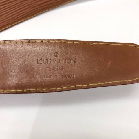 LOUIS VUITTON エピ サンチュール クラシックベルト　出張買取しました！